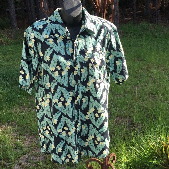🌴NWOT Cool Mens Fun Unisex Hawaiian Style Shirt Size Med Wardrobe Must Have 🌴 - Picture 8 of 12